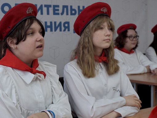 Mr NOBODY CONTRA PUTIN